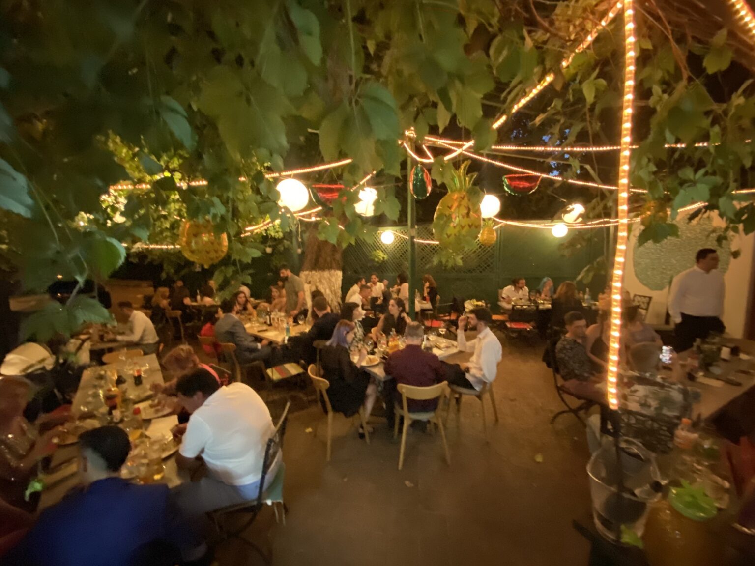 Nice Touch, București - Rezervă o masă online - Restaurant din